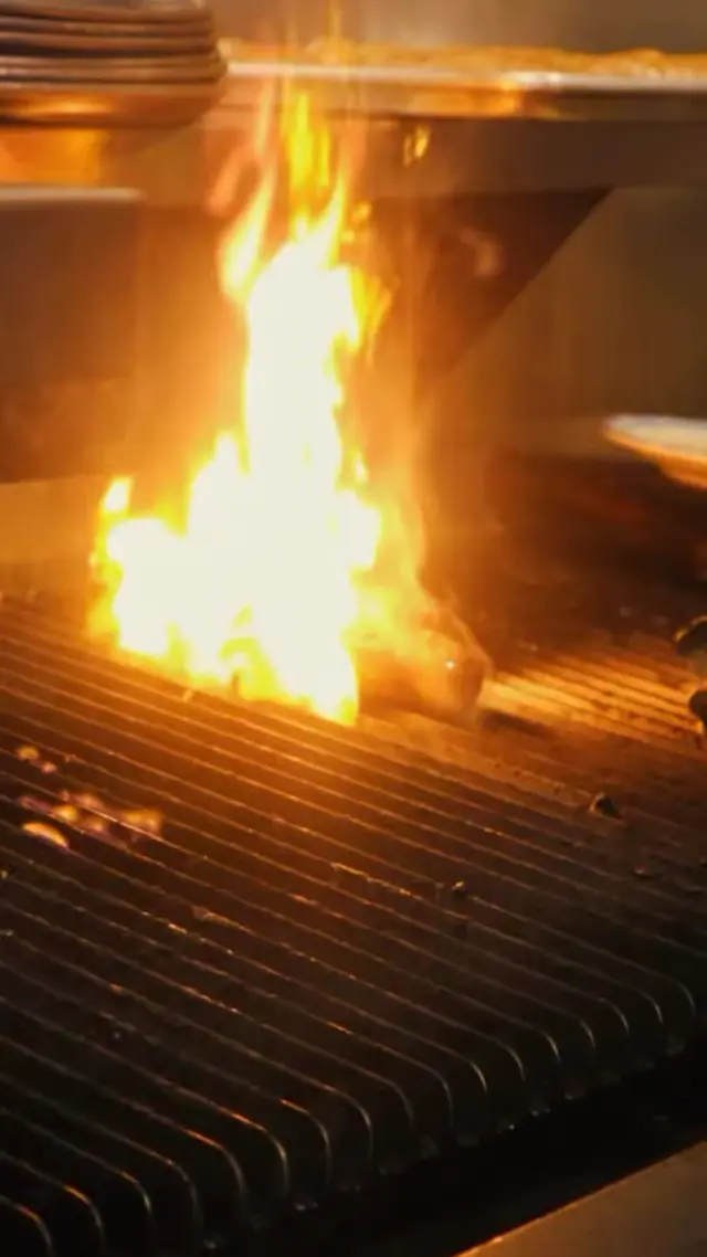 Del fuego al plato